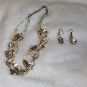 Mother of Pearl Drop Earrings & Necklace Set
